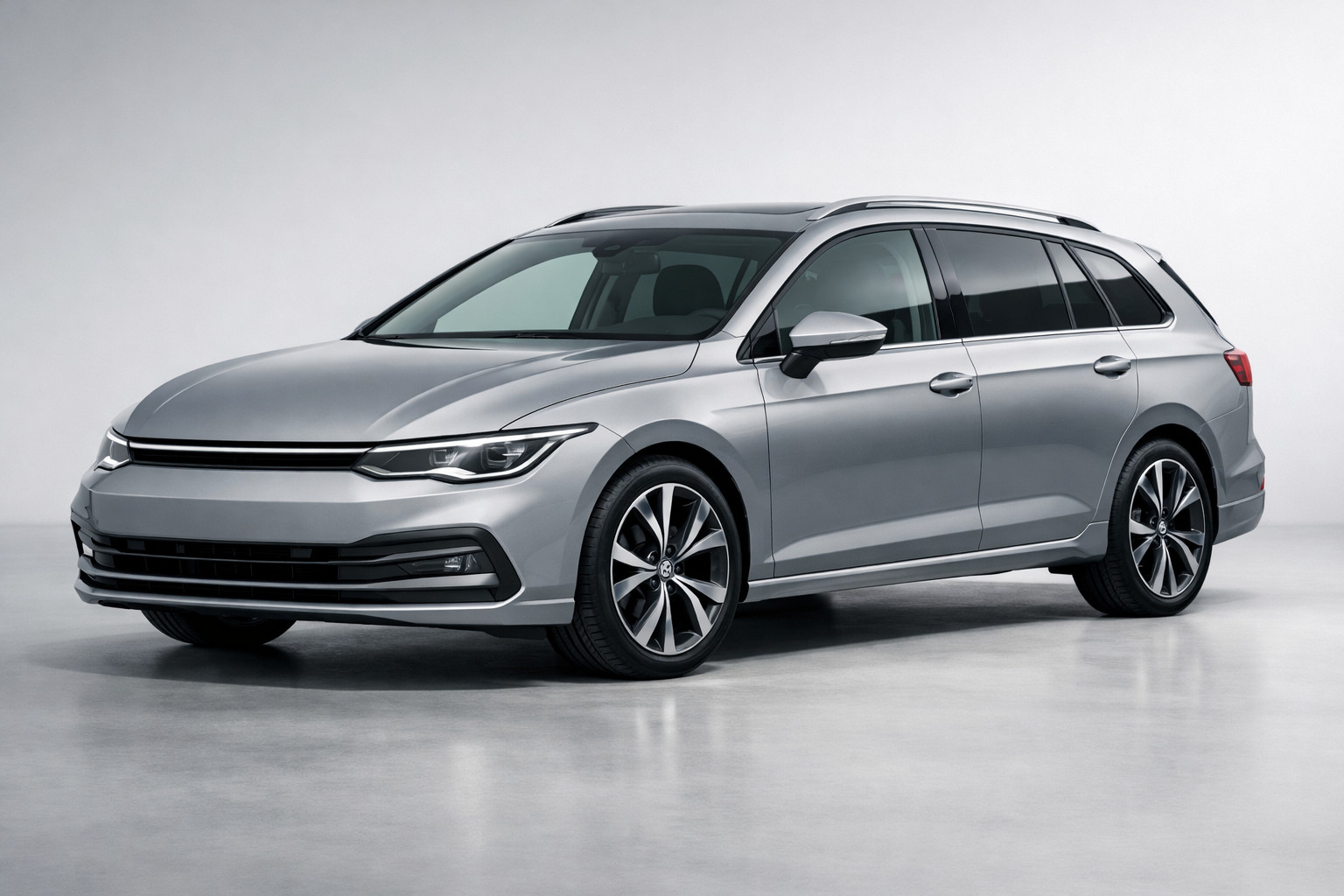Prova Volkswagen Golf Variant VIII 2024: station wagon per tutti i giorni