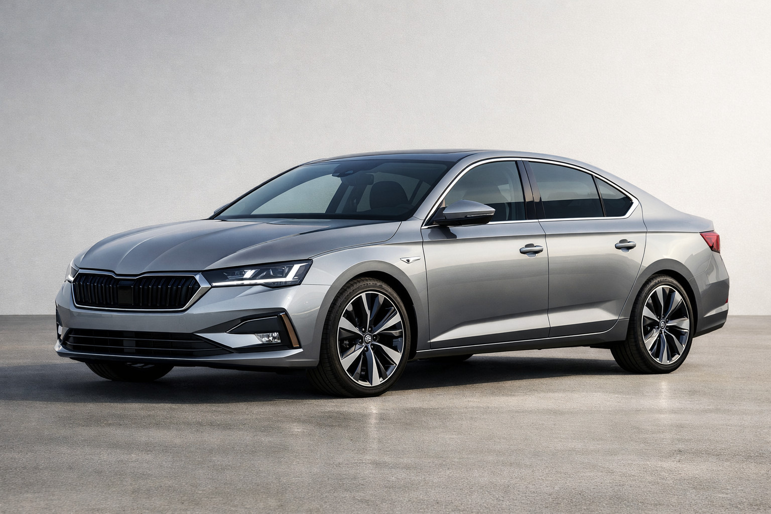 Prova Skoda Superb iV (2026): liftback di punta con ibrido