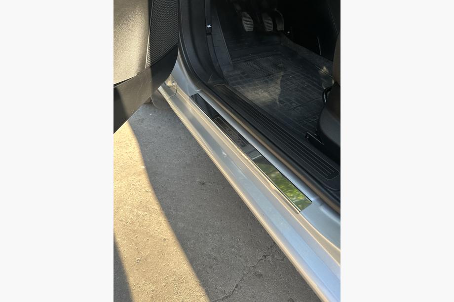 Fiat Linea 2006-2018 Battitacco Carmos V1 (4 pz, acciaio inox) Image