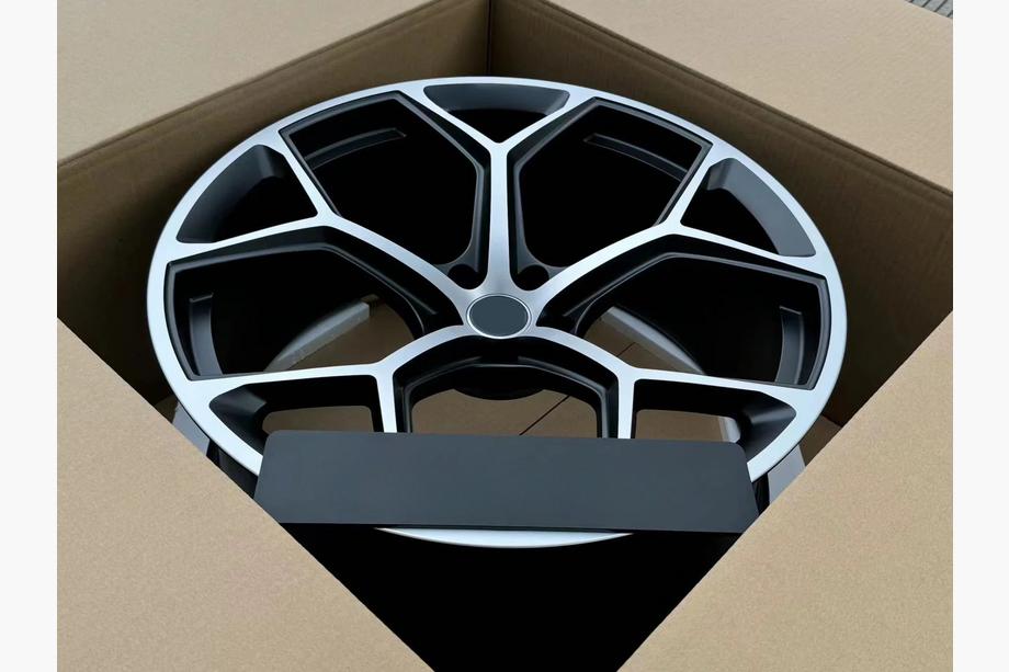 Audi Q8 2018- Cerchi forgiati OEM R22 V4 (Set da 4) Foto 13