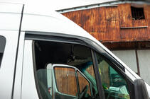 Volkswagen Crafter 2006-2016 Deflettori Finestrini (2 pz, Sunplex Sport) foto 6