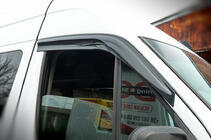 Volkswagen Crafter 2006-2016 Deflettori Finestrini (2 pz, Sunplex Sport) foto 7