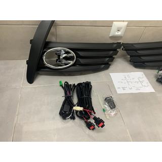 Fendinebbia 2017-2019 (Alogeni) Toyota Corolla 2013-2019 foto 2