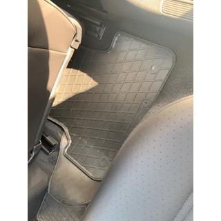 Tappetini in gomma (4 pz, Stingray Premium) Volkswagen Golf 7/E-Golf 2012-2020 foto 3
