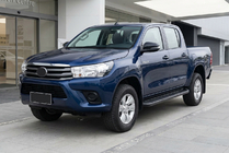 Toyota Hilux 2015- Pedane Laterali Bosphorus Black (2 pz, Alluminio) foto 1
