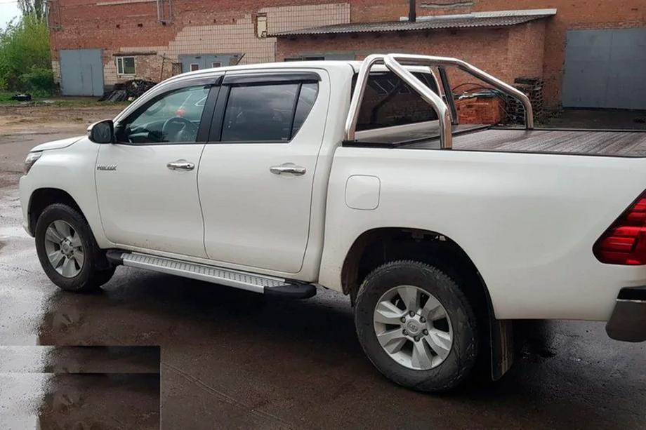 Toyota Hilux 2015- Pedane laterali Allmond Grey (2 pz, alluminio) Foto 5