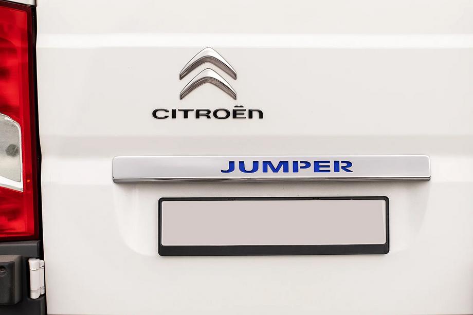 Citroen Jumper 2007-2025 Modanatura cromata sopra targa con LED blu (acciaio inox) Image