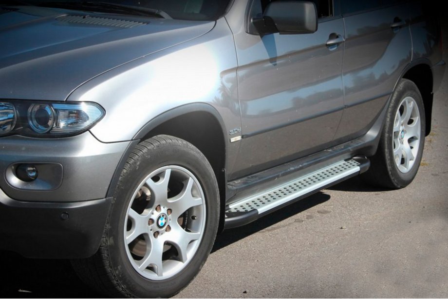 BMW X5 E53 1999–2006 Pedane Laterali Allmond Grey (2 pz, Alluminio) Image