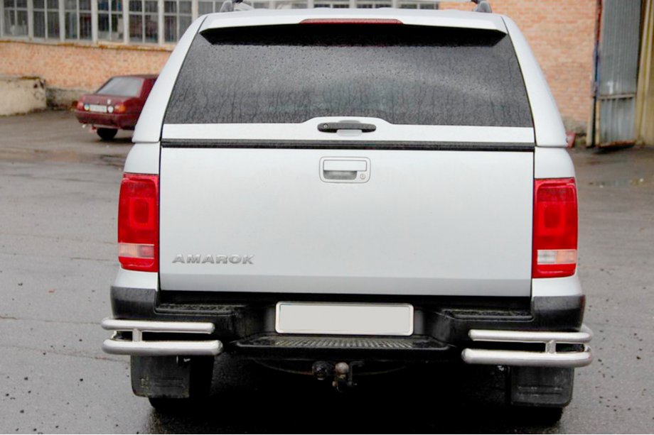 Volkswagen Amarok 2010-2022 Angolari posteriori AK003-Double (2 pz, acciaio inox) Foto 4