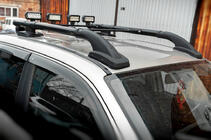 Volkswagen Amarok 2010-2022 Barre portatutto Black Shark (con barre trasversali) foto 2
