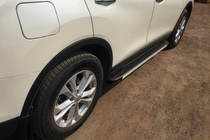 Nissan X-trail T32/Rogue 2014-2021 Pedane Laterali Maya V1 (2 pz, Alluminio) foto 1