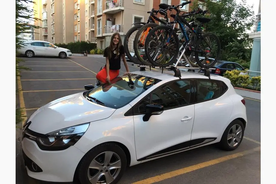 Portabici per barre portatutto trasversali Foto 8