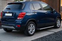 Chevrolet Trax 2012-2023 Pedane Laterali Maya V1 (2 pz, Alluminio) foto 2