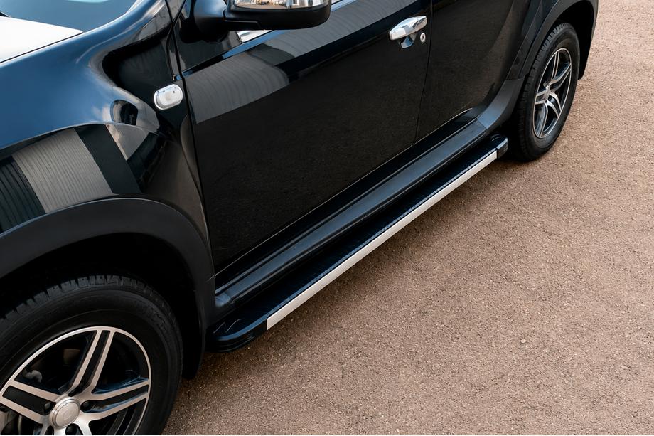 Dacia Duster 2008-2018 Pedane Laterali Maya V1 (2 pz, Alluminio) Image