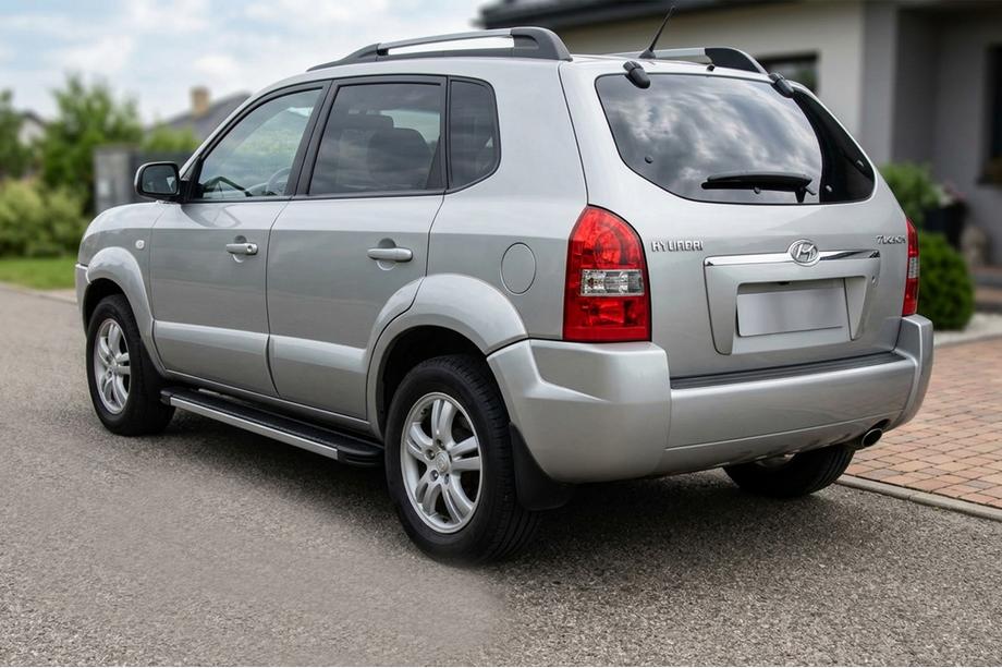 Hyundai Tucson JM 2004- Pedane Laterali Maya V1 (2 pz, Alluminio) Foto 1