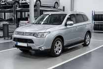 Mitsubishi Outlander 2012-2021 Pedane Laterali Maya V1 (2 pz, Alluminio) foto 3