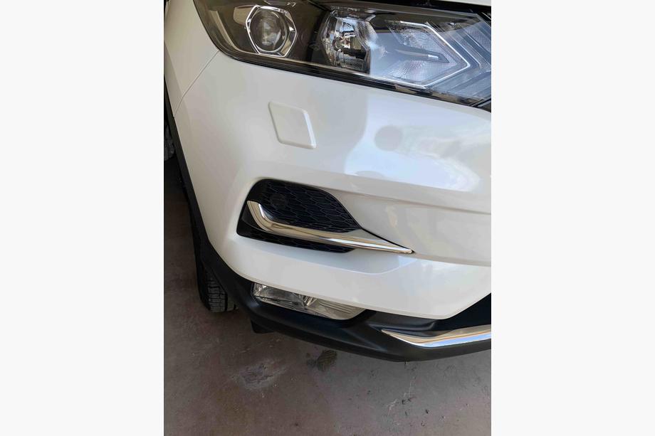 Nissan Qashqai 2014-2021 Coperture fari fendinebbia (2017↗, acciaio inox) Image
