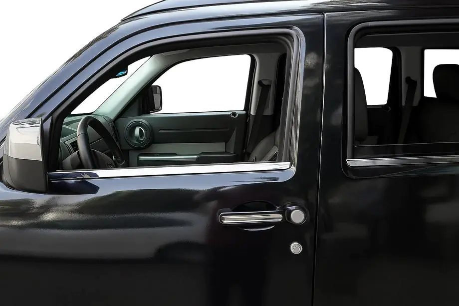 Dodge Nitro 2006-2011 Coperture maniglie porta in acciaio inox Foto 1