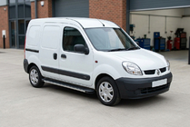 Renault Kangoo 1998-2008 Pedane Laterali Maya V1 (2 pz, Alluminio) foto 1