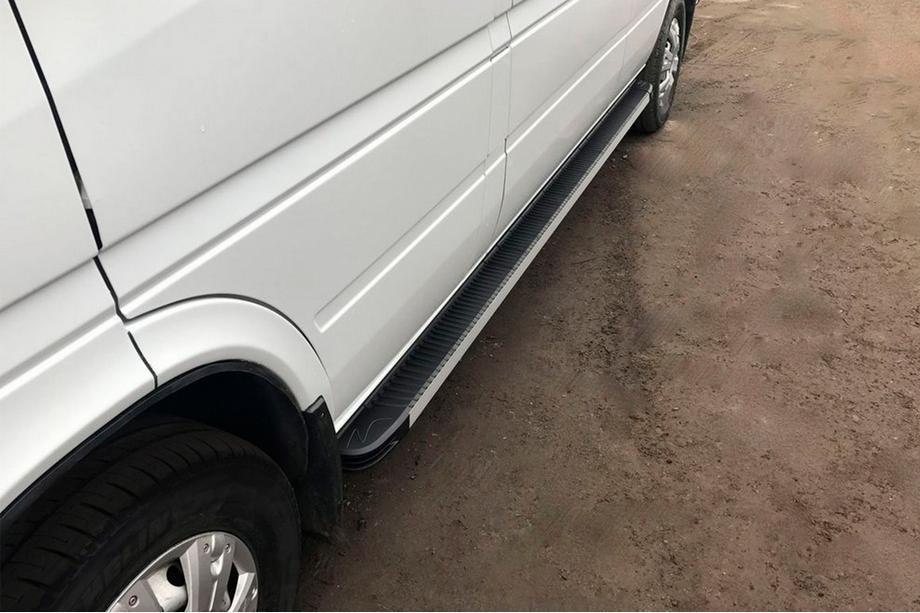 Volkswagen LT 1995-2006 Pedane Laterali Maya (2 pz, Alluminio) Image