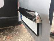 Renault Trafic 2015- Modanatura in acciaio inox sopra la targa foto 4