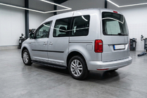 Volkswagen Caddy 2015-2020 Pedane Laterali Tayga Black (2 pz, Alluminio) foto 1