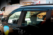 Dacia Lodgy 2012-2022 Deflettori Finestrini (4 pz, Sunplex Sport) foto 11