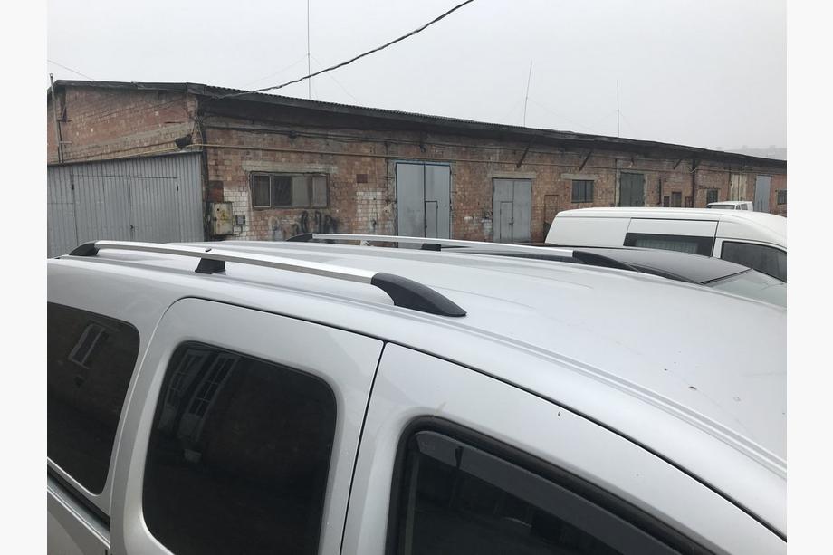 Mercedes Citan 2013-2021 Barre Tetto Cromate Base standard, piedini in plastica Foto 16