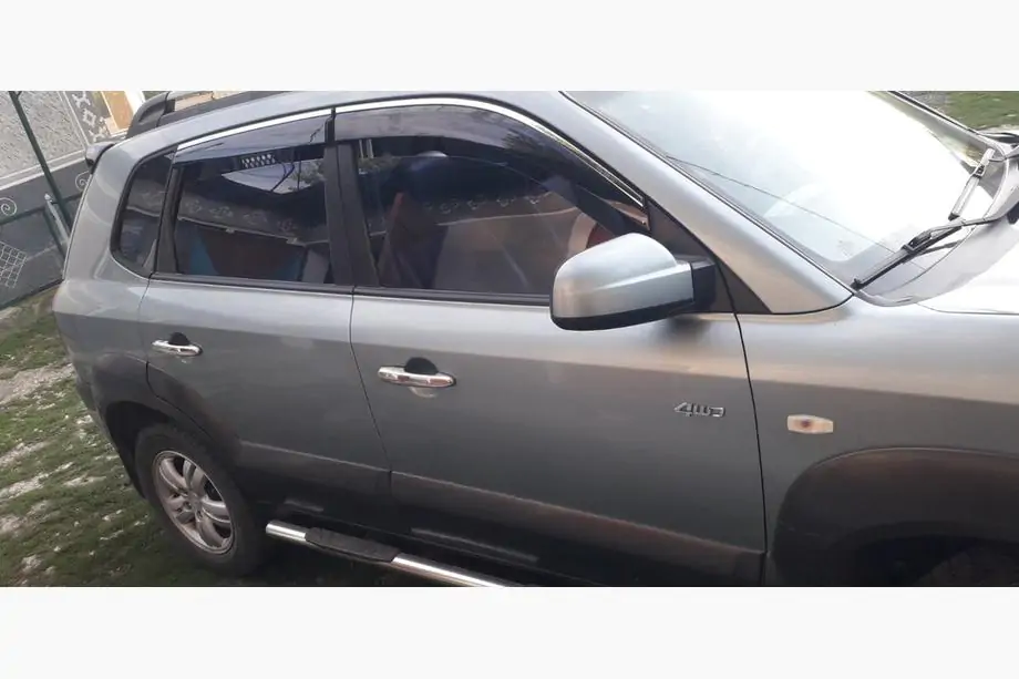 Hyundai Tucson JM 2004- Coperture Maniglie Porta Cromate (4 pz, Acciaio Inox) Image