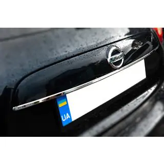 Modanatura cromata sopra la targa (acciaio inox) foto 2