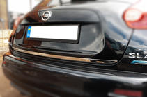 Nissan Juke 2010-2019 Modanatura bagagliaio acciaio inox Carmos - Acciaio Inox Turco foto 1