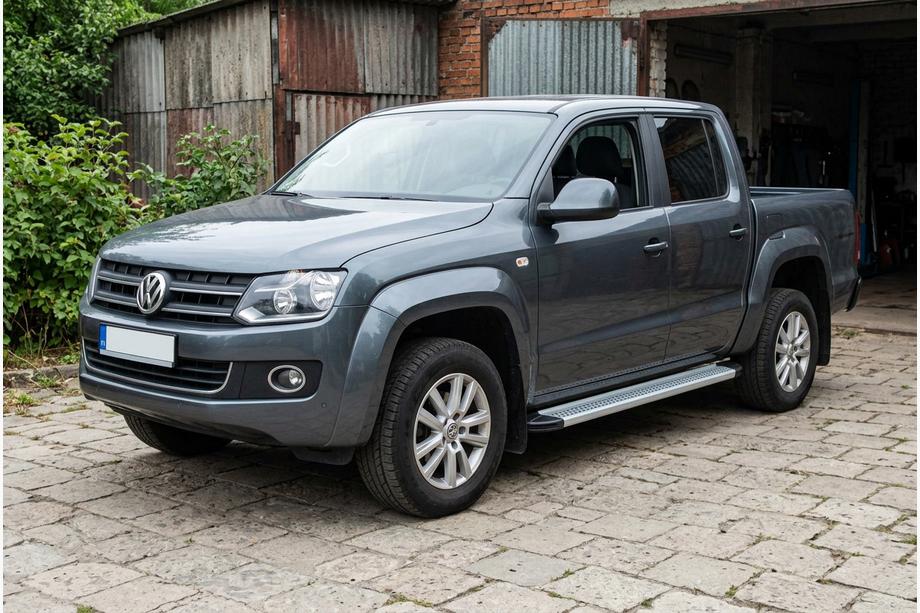 Volkswagen Amarok 2010-2022 Pedane Laterali Maya V2 (2 pz, Alluminio) Image