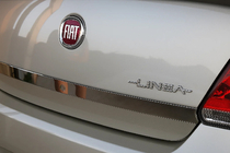 Fiat Linea 2006-2018 Modanatura Cofano Bagagliaio 2006-2012 Acciaio Inox foto 2