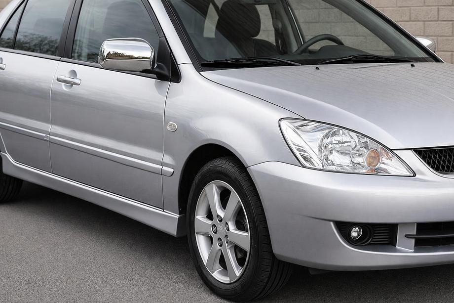 Mitsubishi Lancer 9 2004-2008 Coperture Specchietti Cromate (2 pz) Image
