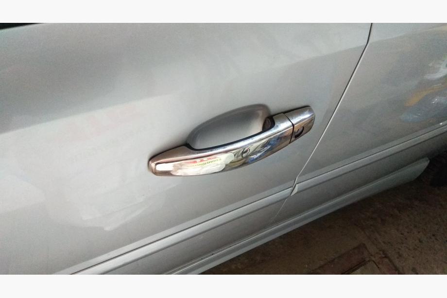Opel Vectra C 2002-2008 Coperture Maniglie Cromate (4 pz, Acciaio Inox) Foto 8