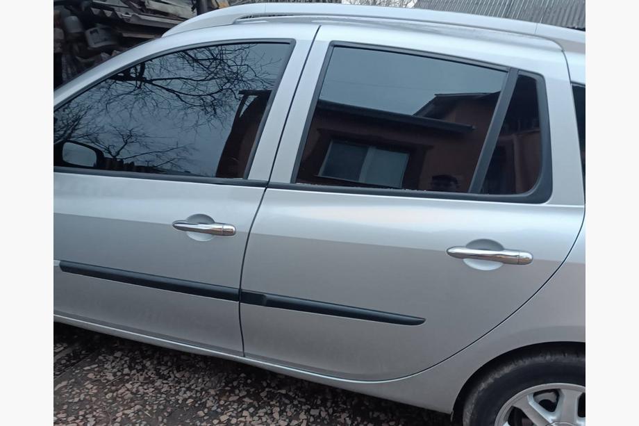 Renault Clio III 2005-2012 Coperture Maniglie Cromate (Acciaio Inox) Image