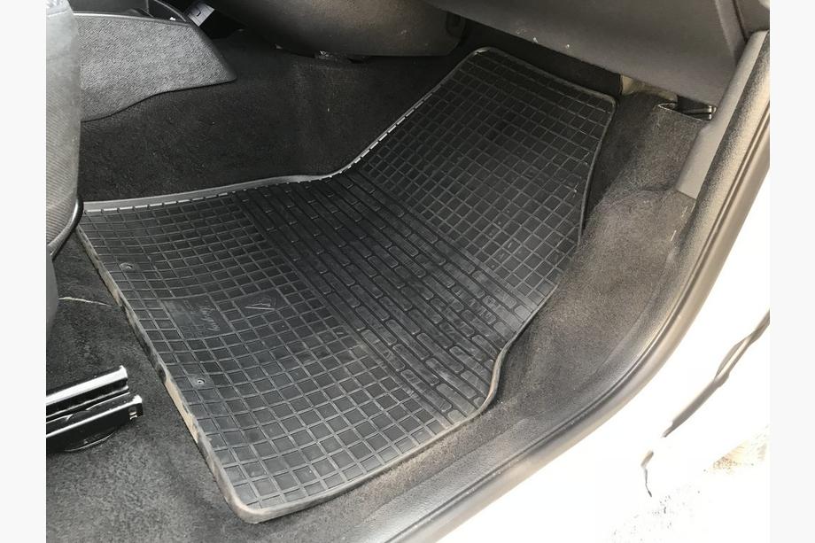 Renault Kangoo 2008–2020 Tappetini in gomma (Stingray) 2 pz, Premium - gomma inodore Foto 2