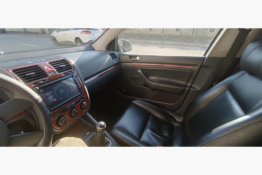 Volkswagen Jetta 2006-2011 Coperture Cruscotto Nero Lucido Foto 5