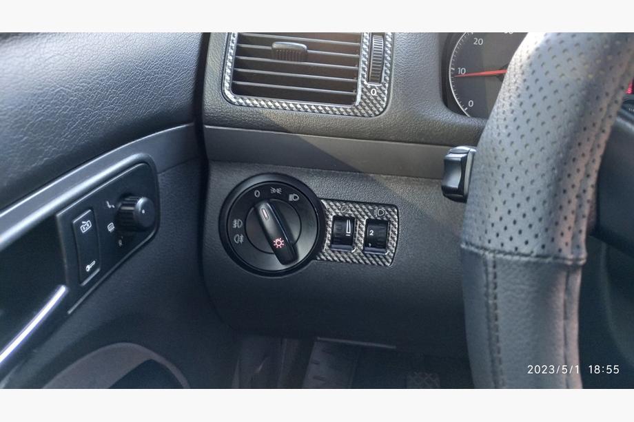 Volkswagen Touran 2003-2010 Coperture Cruscotto Carbonio Foto 14
