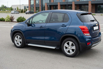 Chevrolet Trax 2012-2023 Pedane Laterali Maya V2 (2 pz, Alluminio) foto 1