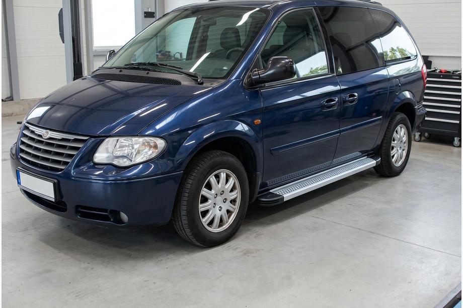 Chrysler Voyager 2001-2007 Pedane Laterali Maya V2 (2 pz, Alluminio) Image