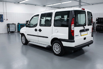 Fiat Doblo I 2001-2005 Pedane Laterali Maya V2 (2 pz, Alluminio) foto 1