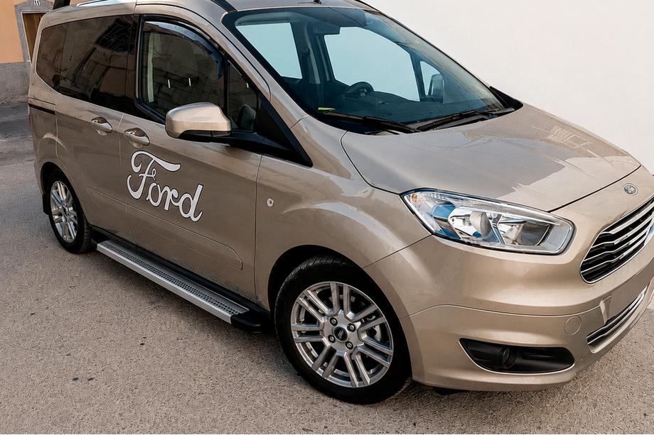 Ford Courier 2014-2023 Pedane Laterali Maya V2 (2 pz, Alluminio) Image