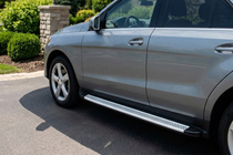Mercedes GLE/ML class W166 2011-2018 Pedane Laterali Maya V2 (2 pz, Alluminio) foto 1