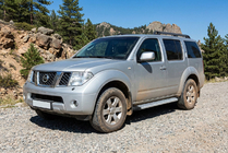 Nissan Pathfinder R51 2005-2014 Pedane Laterali Maya V2 (2 pz, Alluminio) foto 1