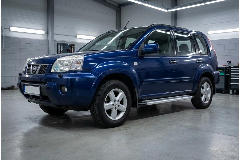Nissan X-trail T30 2002-2007 Pedane Laterali Maya V2 (2 pz, Alluminio) Image