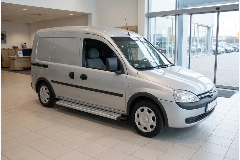 Opel Combo 2002–2012 Pedane Laterali Maya V2 (2 pz, Alluminio) Image
