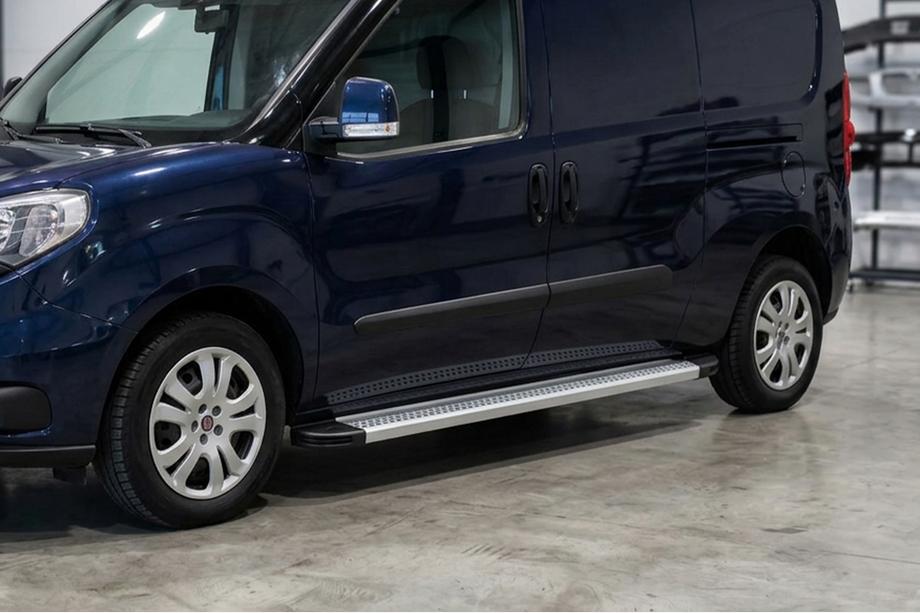 Opel Combo 2012-2018 Pedane Laterali Maya V2 (2 pz, Alluminio) Image