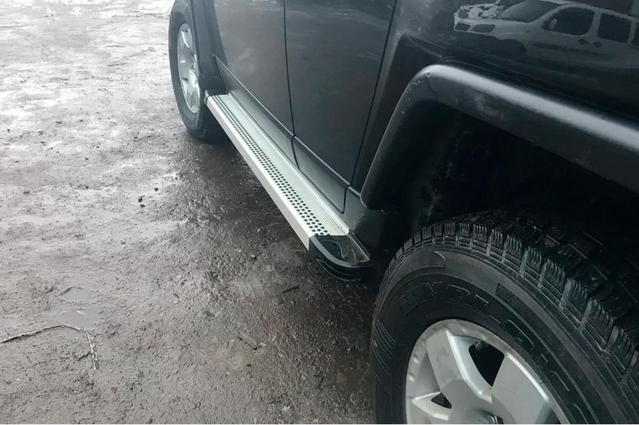 Toyota FJ Cruiser 2006-2022 Pedane Laterali Maya V2 (2 pz, Alluminio) Foto 6