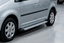 Volkswagen Caddy 2010-2015 Pedane Laterali Maya V2 (2 pz, Alluminio) foto 1